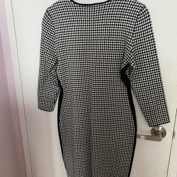 DKNY dress - Picture 3 of 3